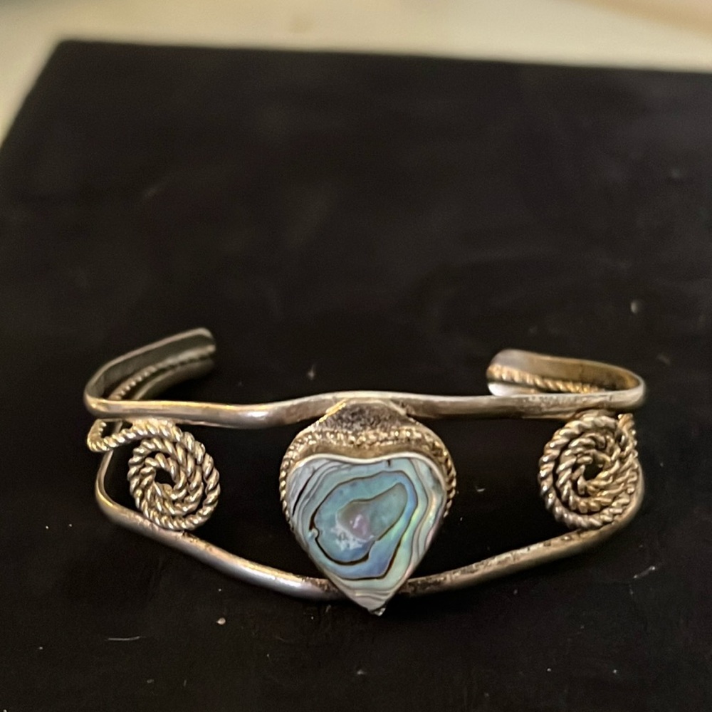 Alpaca Mexico silver cuff bracelet